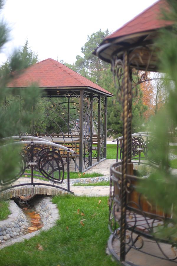 Sipehr Hotel Chkalovsk Exterior foto